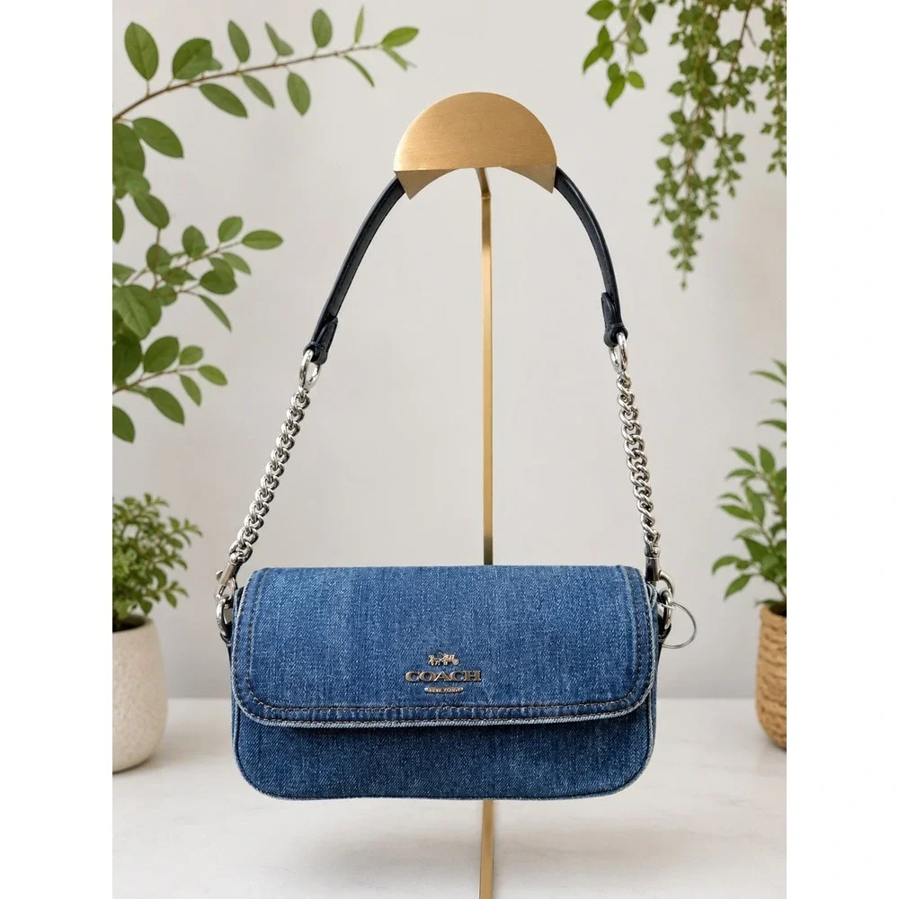 C213 Coach Hailey flap denim bag